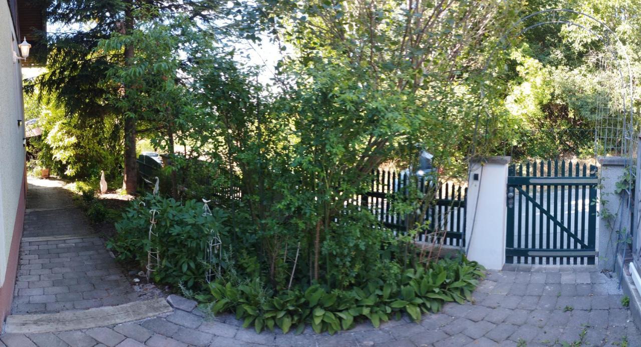 B&B Family Basement Apartment, Breakfast, Free Parking, 5Km From Tulln Chorherrn Luaran gambar